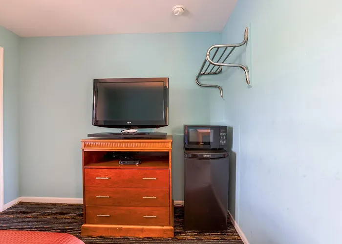 Relax Inn By Oyo Natural Bridge I-81