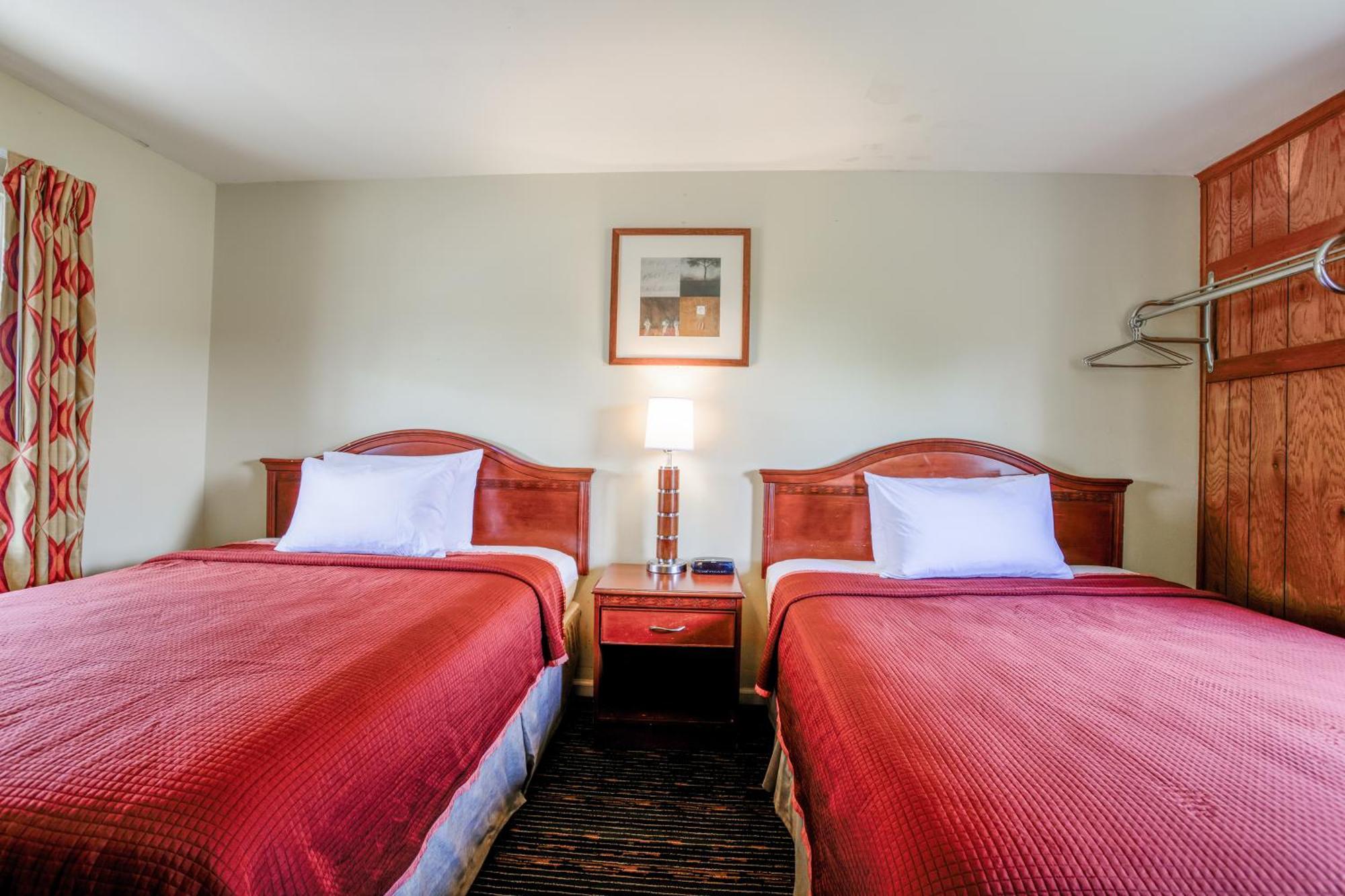 Relax By Oyo I-81 Hotel Natural Bridge